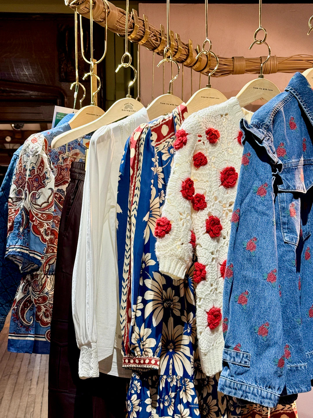 Effortlessly Transition Your Wardrobe from Spring to Summer
