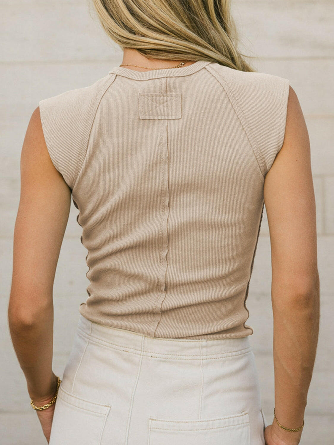 Ribbed Round Neck Slim Tank - StyleLure