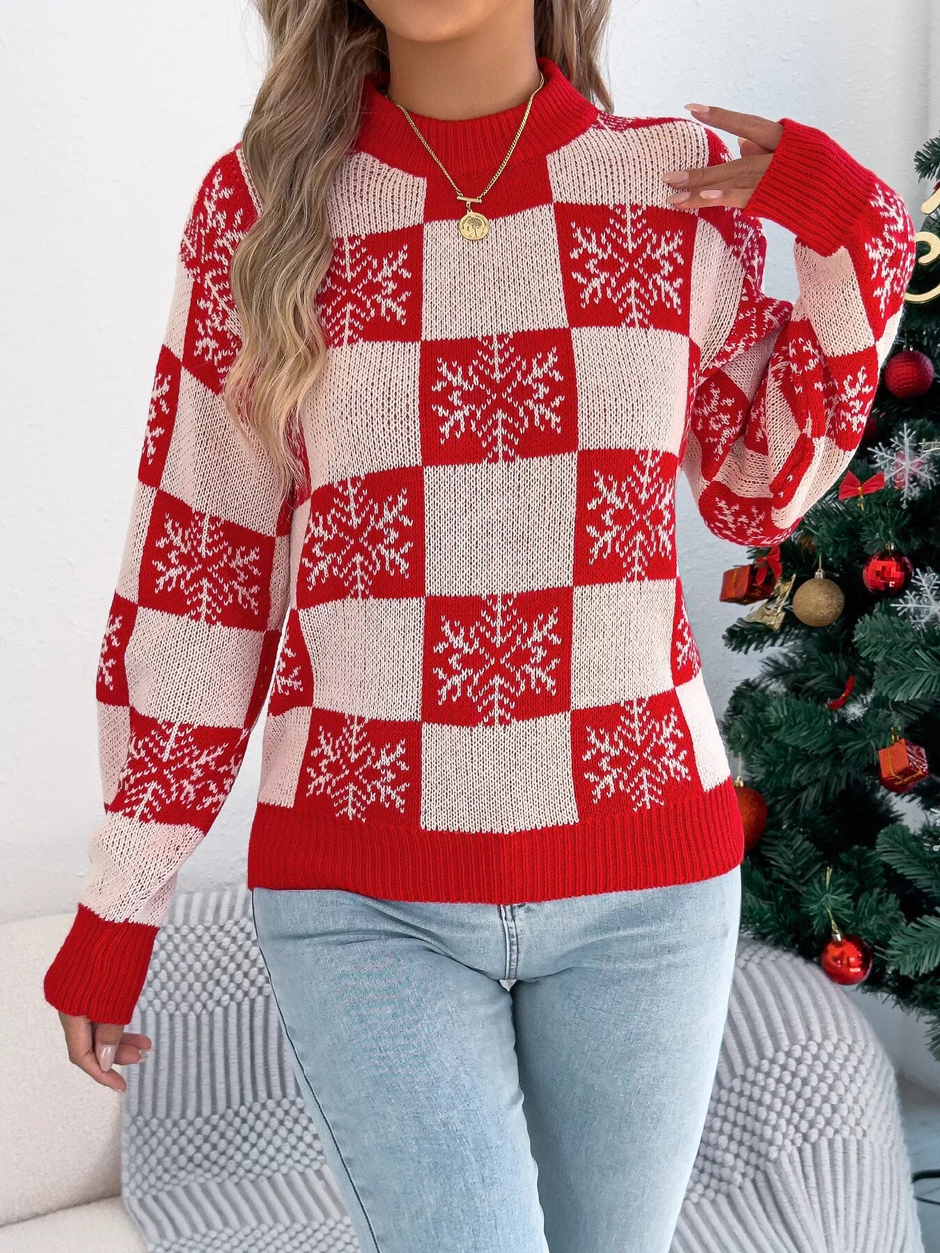 Christmas Snowflake Checkered Round Neck Sweater - StyleLure