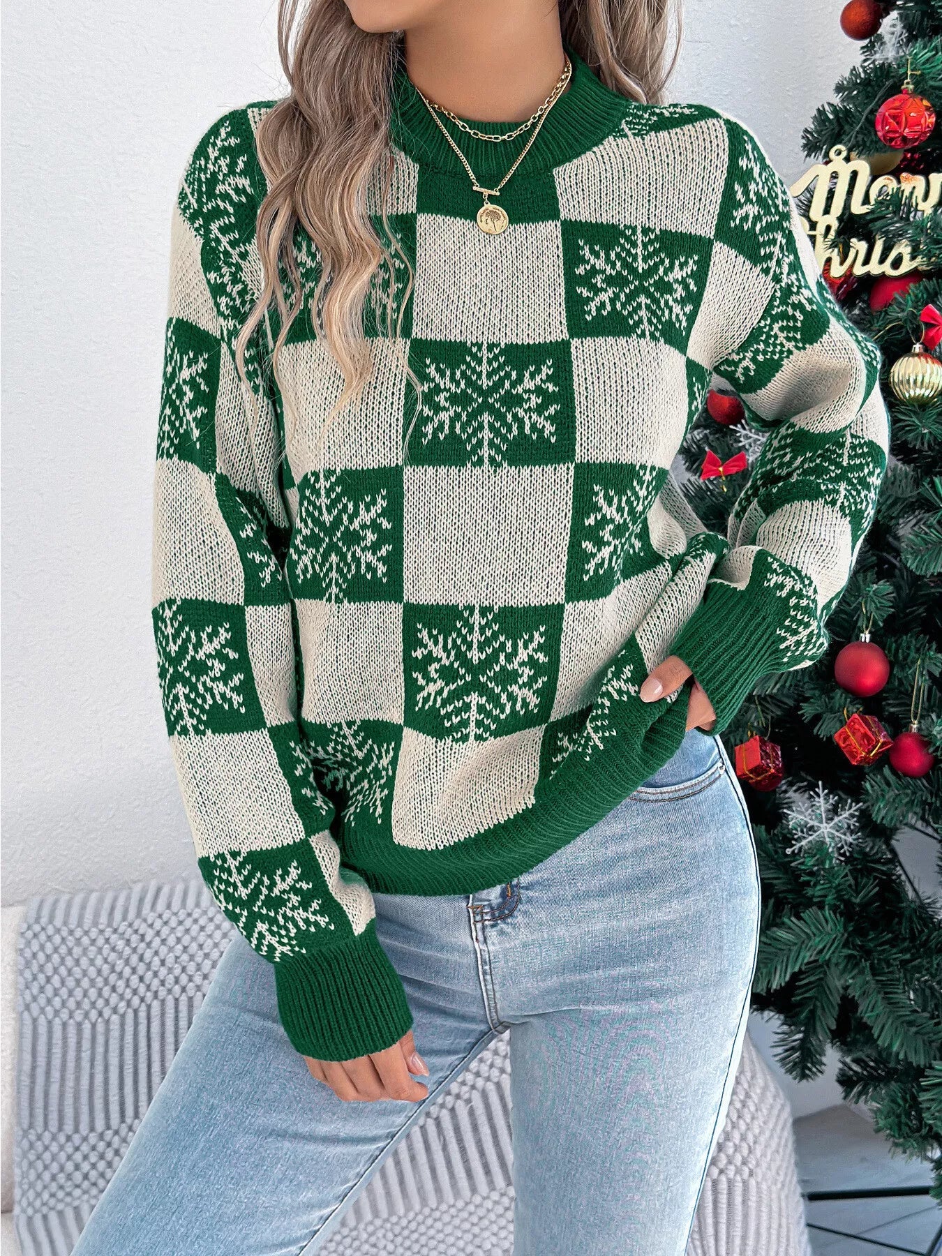 Christmas Snowflake Checkered Round Neck Sweater - StyleLure