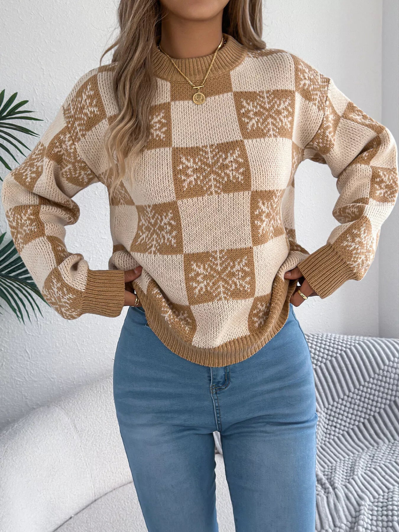 Christmas Snowflake Checkered Round Neck Sweater - StyleLure
